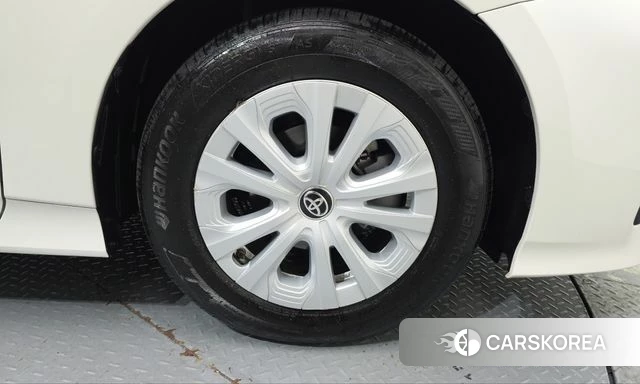 Toyota Prius 4th Generation id 5029039 из Кореи 13