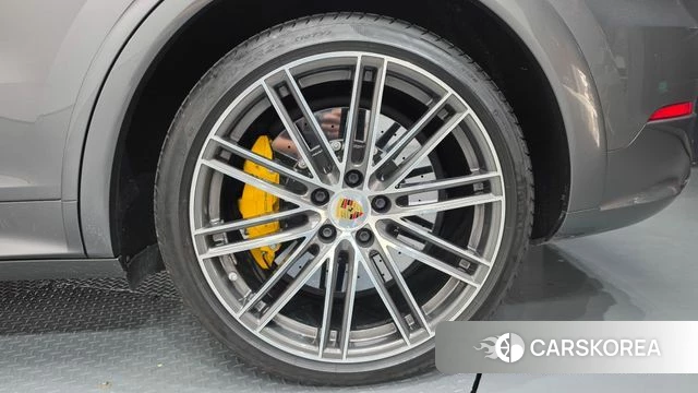Porsche Cayenne (PO536) id 4976431 из Кореи 13