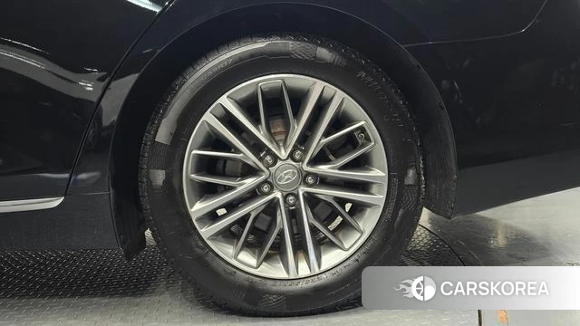 Hyundai Grandeur IG id 4978025 из Кореи 13
