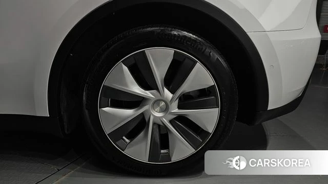 Tesla Model Y id 4997482 из Кореи 13