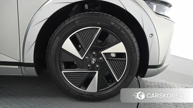 Hyundai The New Ionic 5 id 4853770 из Кореи 13
