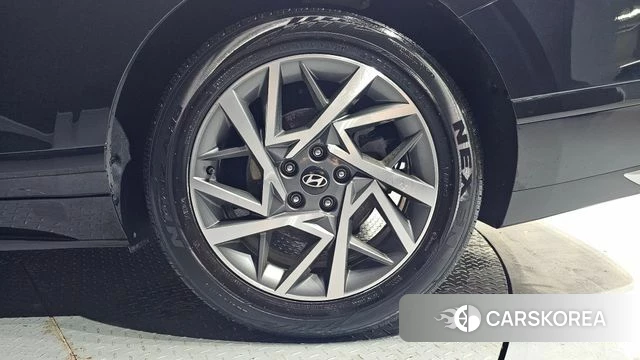 Hyundai Grandeur Hybrid (GN7) id 4980691 из Кореи 13