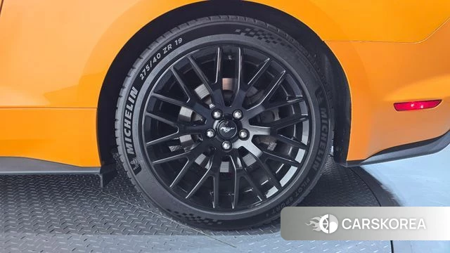 Ford Mustang id 4937650 из Кореи 13