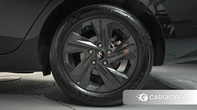 Hyundai Avante (CN7) id 4996587 из Кореи 13