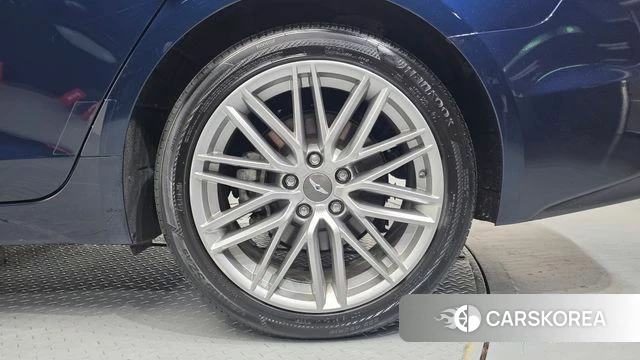 Genesis G70 id 4943605 из Кореи 13