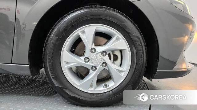 Hyundai Avante (CN7) id 5012865 из Кореи 13