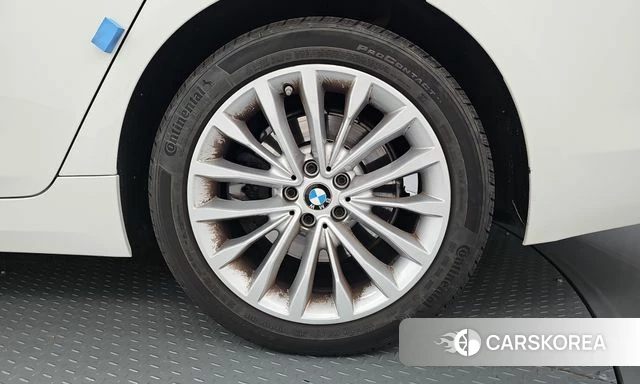 BMW 5 Series (G30) id 4967605 из Кореи 13