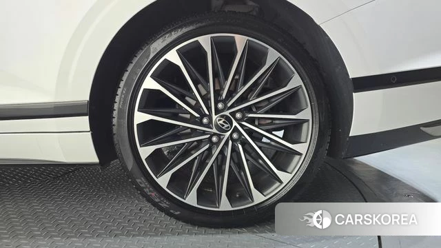 Hyundai Grandeur Hybrid (GN7) id 4792413 из Кореи 13