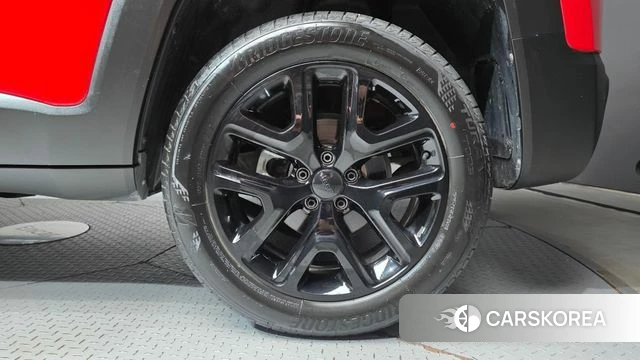 Jeep Renegade id 4951018 из Кореи 13