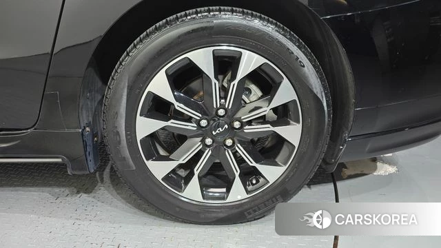 Kia All New Carnival id 5048664 из Кореи 13