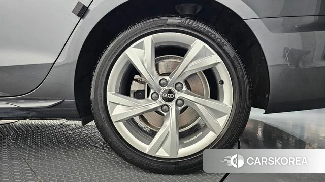 Audi A4 (B9) id 4997328 из Кореи 13