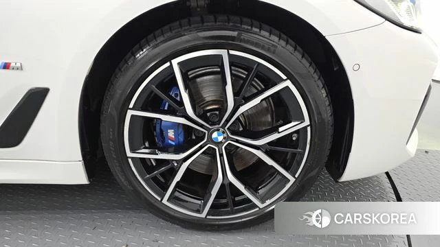 BMW 5 Series (G30) id 4996261 из Кореи 13