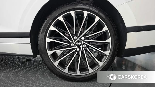 Hyundai Grandeur (GN7) id 5011446 из Кореи 13