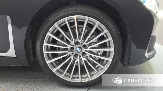 BMW 7 Series (G11) id 4997460 из Кореи 13