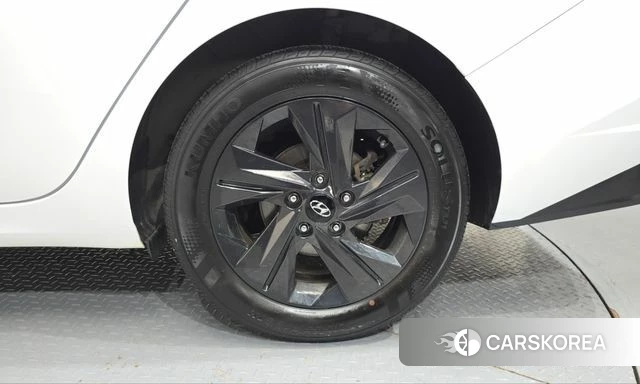 Hyundai Avante Hybrid (CN7) id 5052686 из Кореи 13