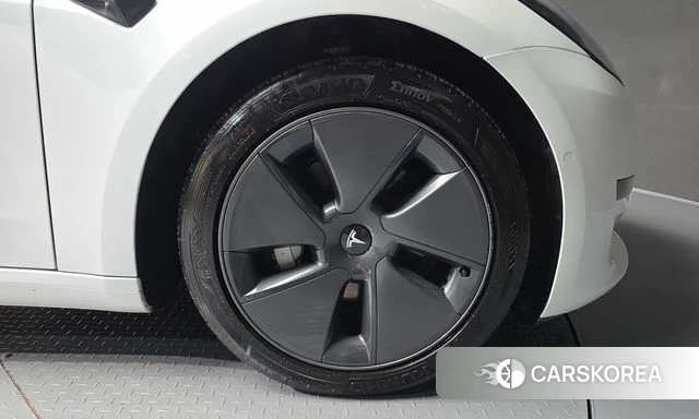 Tesla Model 3 id 4966707 из Кореи 13