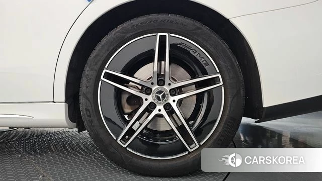 Mercedes-Benz E-Class W214 id 4995885 из Кореи 13