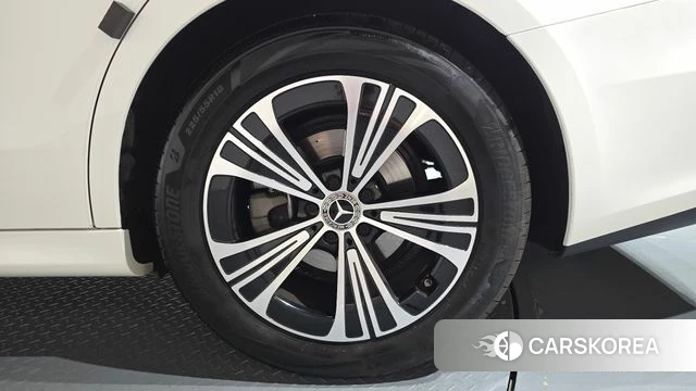 Mercedes-Benz E-Class W214 id 4674781 из Кореи 13