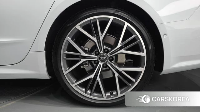 Audi A7 (4K) id 5011173 из Кореи 13