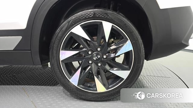 Kia Seltos id 4977077 из Кореи 13