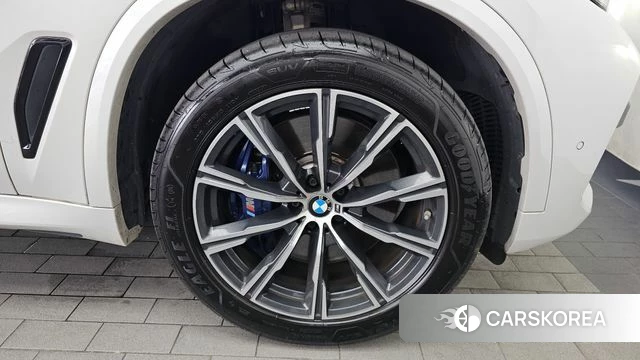 BMW X5 (G05) id 4977839 из Кореи 13