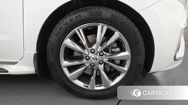 Kia The New Carnival id 5029456 из Кореи 13