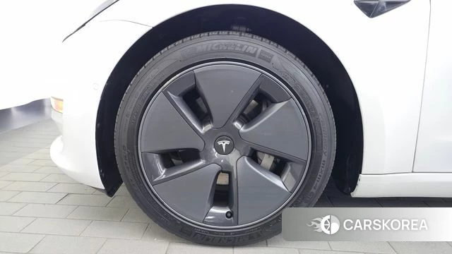 Tesla Model 3 id 5027675 из Кореи 13