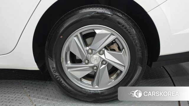 Hyundai The New Avante (CN7) id 4996430 из Кореи 13