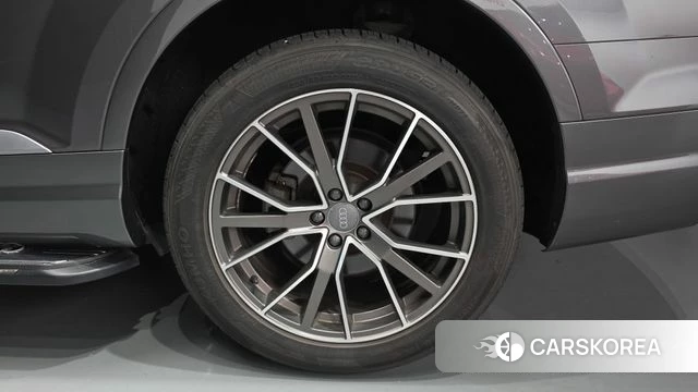 Audi Q7 (4M) id 4900294 из Кореи 13