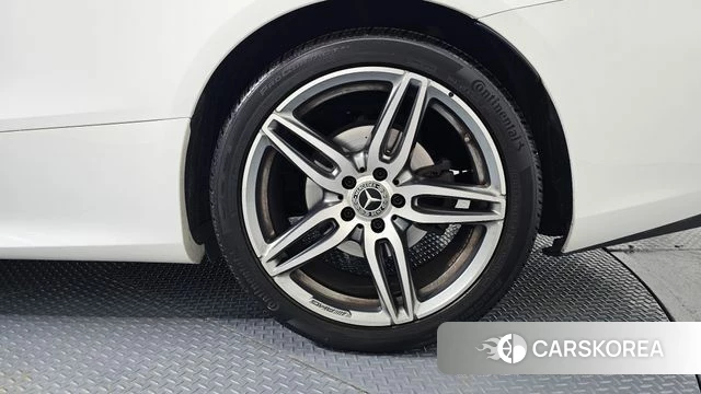 Mercedes-Benz E-Class W213 id 4604726 из Кореи 13