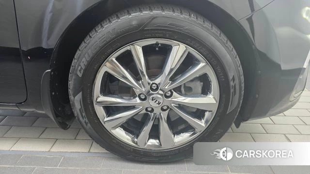 Kia The New Carnival id 4856446 из Кореи 13