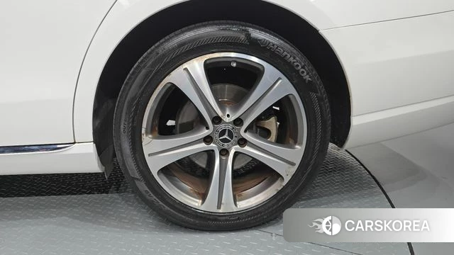 Mercedes-Benz E-Class W213 id 4952632 из Кореи 13