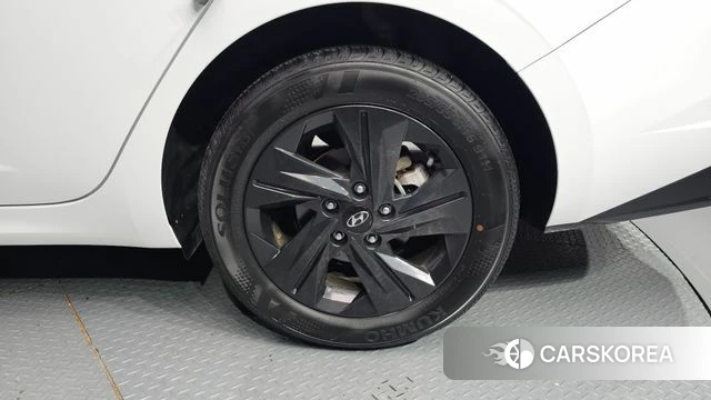 Hyundai Avante (CN7) id 5012294 из Кореи 13