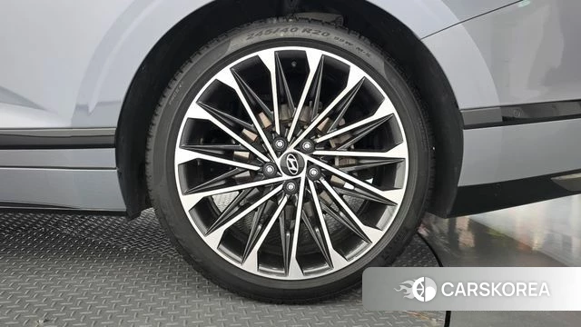 Hyundai Grandeur (GN7) id 4986046 из Кореи 13