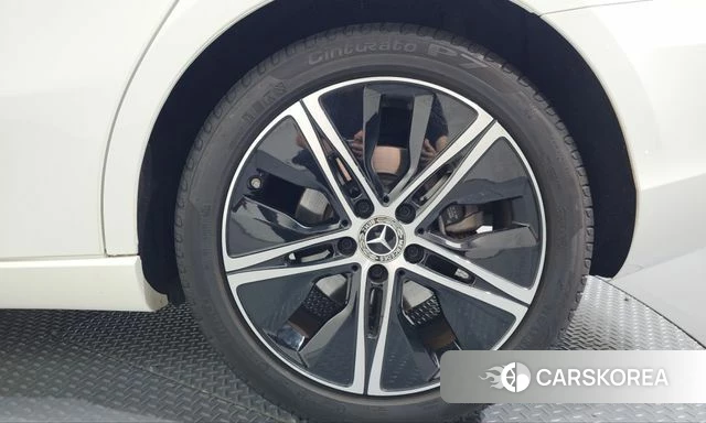 Mercedes-Benz A-Class W177 id 5026408 из Кореи 13