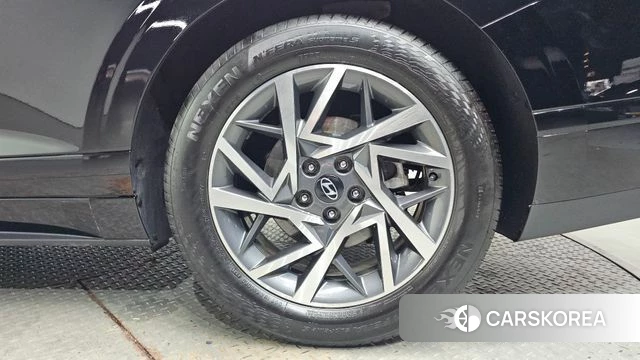 Hyundai Grandeur Hybrid (GN7) id 4996504 из Кореи 13