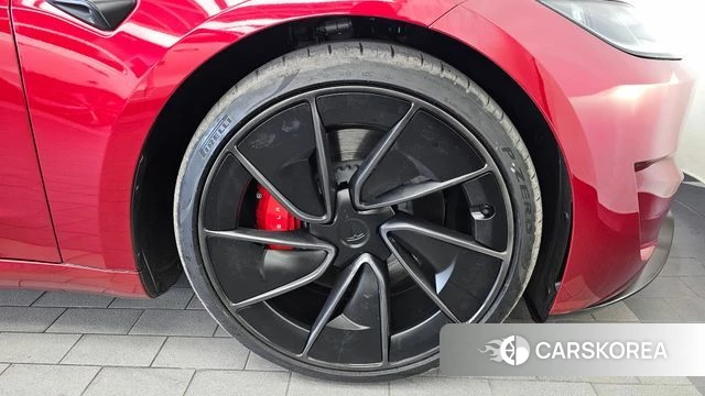 Tesla Model 3 id 4934522 из Кореи 13