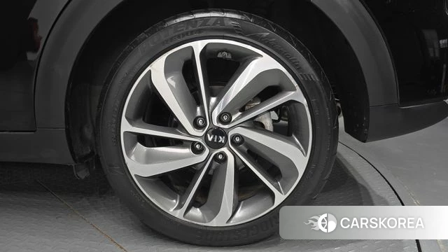 Kia Niro id 5048424 из Кореи 14