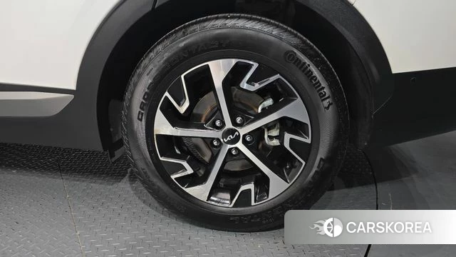 Kia Sportage 5th Generation Hybrid id 5052898 из Кореи 13