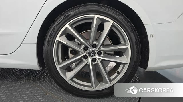 Audi A7 (4K) id 5023277 из Кореи 13