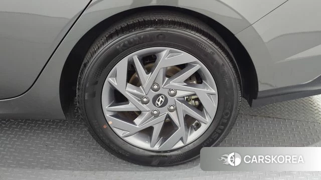 Hyundai The New Avante Hybrid (CN7) id 4980820 из Кореи 13