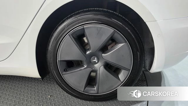 Tesla Model 3 id 4741125 из Кореи 13