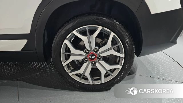 Kia Seltos id 5034910 из Кореи 13