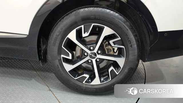 Kia Sportage 5th Generation Hybrid id 5022657 из Кореи 13