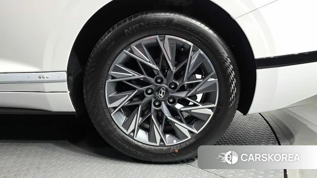 Hyundai The New Granger (GN7) id 4892543 из Кореи 13