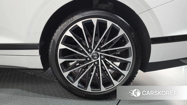 Hyundai Grandeur Hybrid (GN7) id 4783181 из Кореи 13