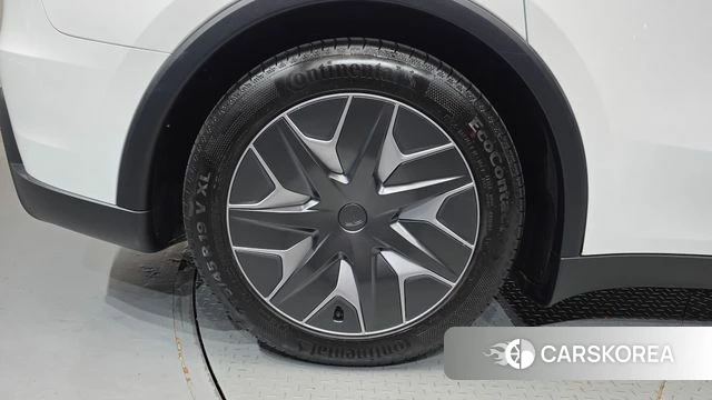 Tesla Model Y id 4853361 из Кореи 13
