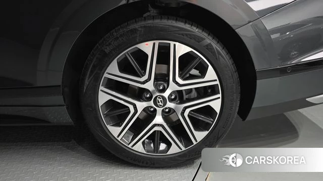 Hyundai Grandeur (GN7) id 4506429 из Кореи 13