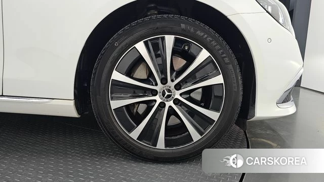 Mercedes-Benz E-Class W213 id 4923232 из Кореи 13