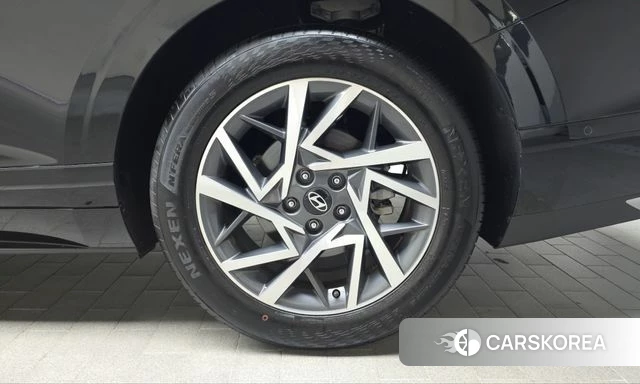 Hyundai Grandeur (GN7) id 4995342 из Кореи 13